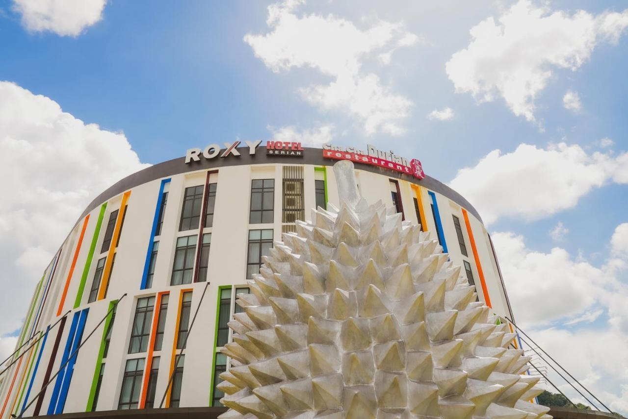 ร็อกซี โฮเต็ล เซเรียน Hotel Serian ภายนอก รูปภาพ